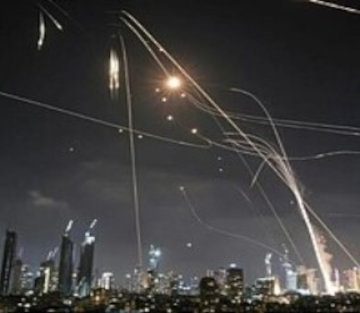 Desde Gaza vimos pasar los misiles de Irán contra Israel, pero esa guerra ha terminado y parece que la nuestra nunca lo hará