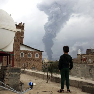 Yemen El ataque de Israel sobre la capital de Yemen deja seis muertos y 86 heridos, 21 en estado crítico