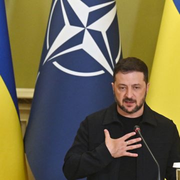 Zelenski reclama garantías de seguridad equiparables al Tratado de la OTAN