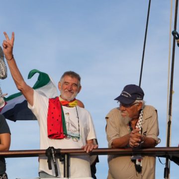 “Vamos a llegar a Gaza, el mundo nos está mirando”: el envío de buques militares de apoyo de España e Italia impulsa los ánimos en la Flotilla