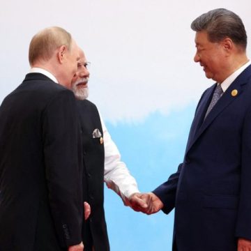 Cumbre en China: Xi se reunió con Putin y Modi aprovechando la debilidad hegemónica de EE. UU.