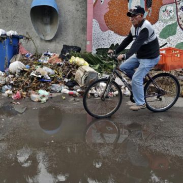 Cuba encara un brote de dengue y chikunguña con 47.125 ingresados y esfuerzos “insuficientes”