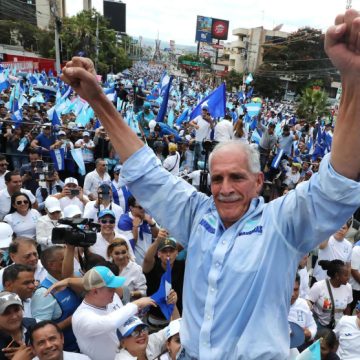 El ultraderechista favorito de Trump gana las elecciones en Honduras tras un largo y accidentado recuento