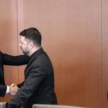 La brecha entre EEUU y Europa frena el avance hacia una tregua en Ucrania, para beneficio de Rusia