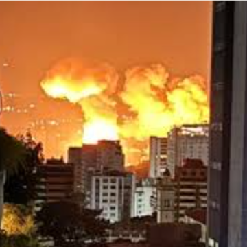 URGENTE: Reportan múltiples explosiones en Caracas y sobrevuelos militares en puntos estratégicos