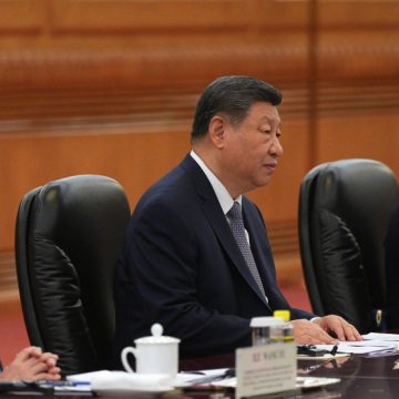 Xi Jinping aprovecha la desazón creada por Trump para abrazar a Occidente y afianzar su poder en China