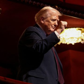 Trump califica a Cuba de amenaza “extraordinaria” y declara emergencia nacional
