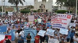 Perú: trabajadores rechazan privatización encubierta de Petroperú