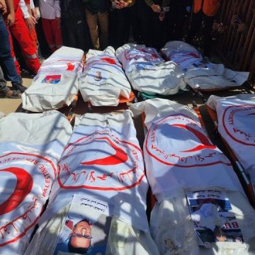Gaza. Un informe prueba el asesinato a quemarropa de trabajadores humanitarios por parte del ejército israelí