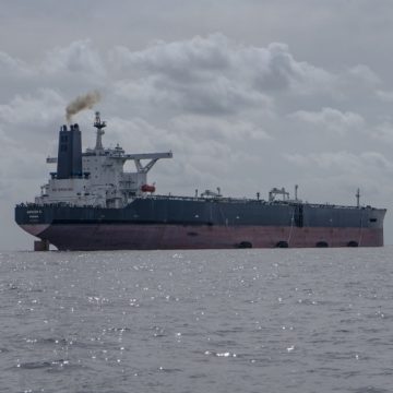 EEUU autoriza la llegada de un buque petrolero ruso a Cuba: “Tienen que sobrevivir”