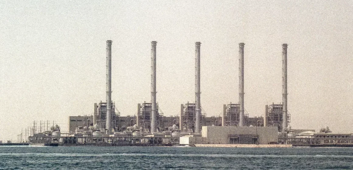 La amenaza que más preocupa: el punto débil del golfo Pérsico está en el agua y la CIA lo teme desde hace 40 años