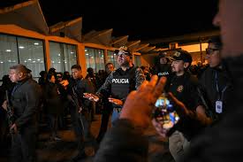 Toque de queda contra bandas criminales en Ecuador deja a más de 5 mil detenidos