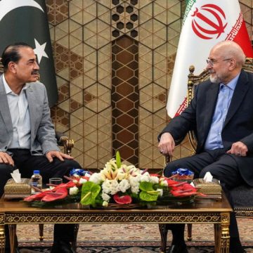Irán afirma que las posturas con EEUU se han acercado y Washington asegura que han logrado “algunos avances”