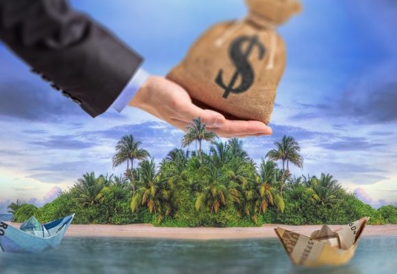 Los ultra ricos no tributan