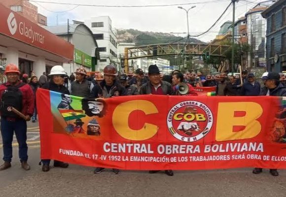 COB Obreros y campesinos en Bolivia demandan agenda de diálogo con el gobierno