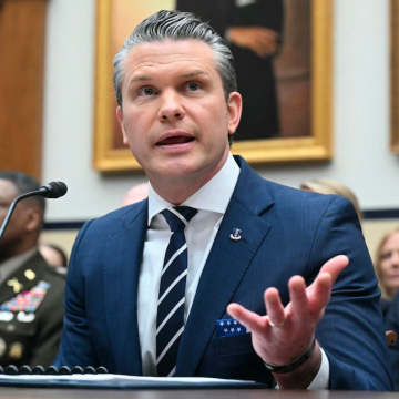 Pete Hegseth afirmó que Trump es paciente en la búsqueda de un acuerdo con Irán
