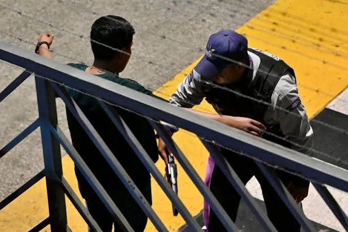 Ecuador Daniel Noboa otorga inmunidad a militares extranjeros que realicen operaciones en Ecuador