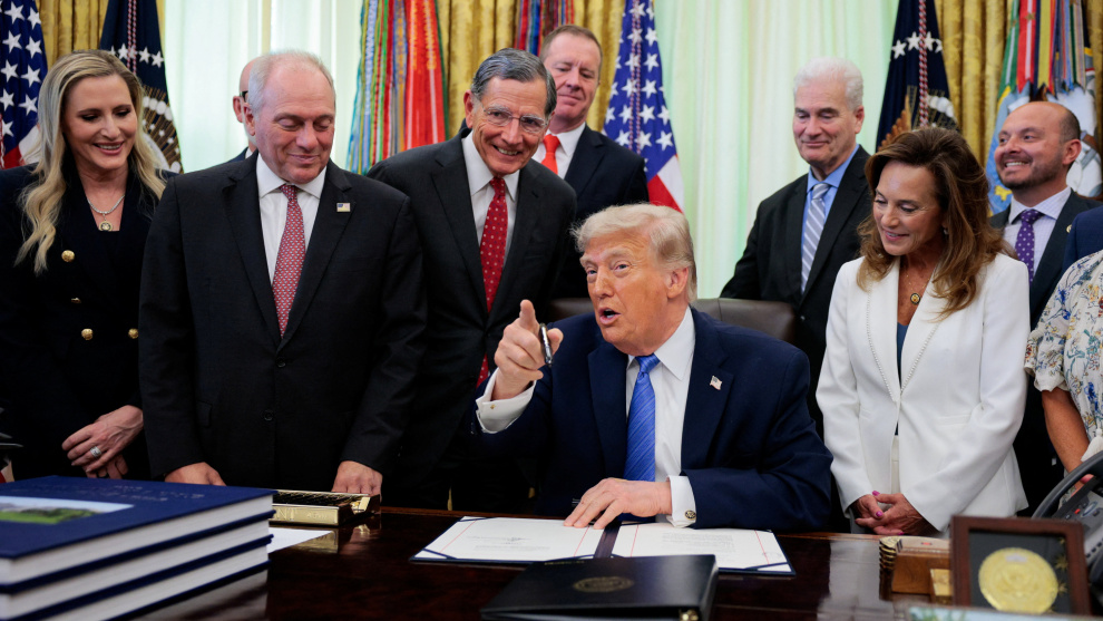 Trump Irán Trump cumple con su amenaza y EEUU ataca sistemas de defensa y vigilancia iraníes