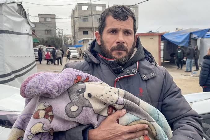 Gaza Mil y un días de genocidio y 1.022 bebés asesinados por Israel en la Franja de Gaza