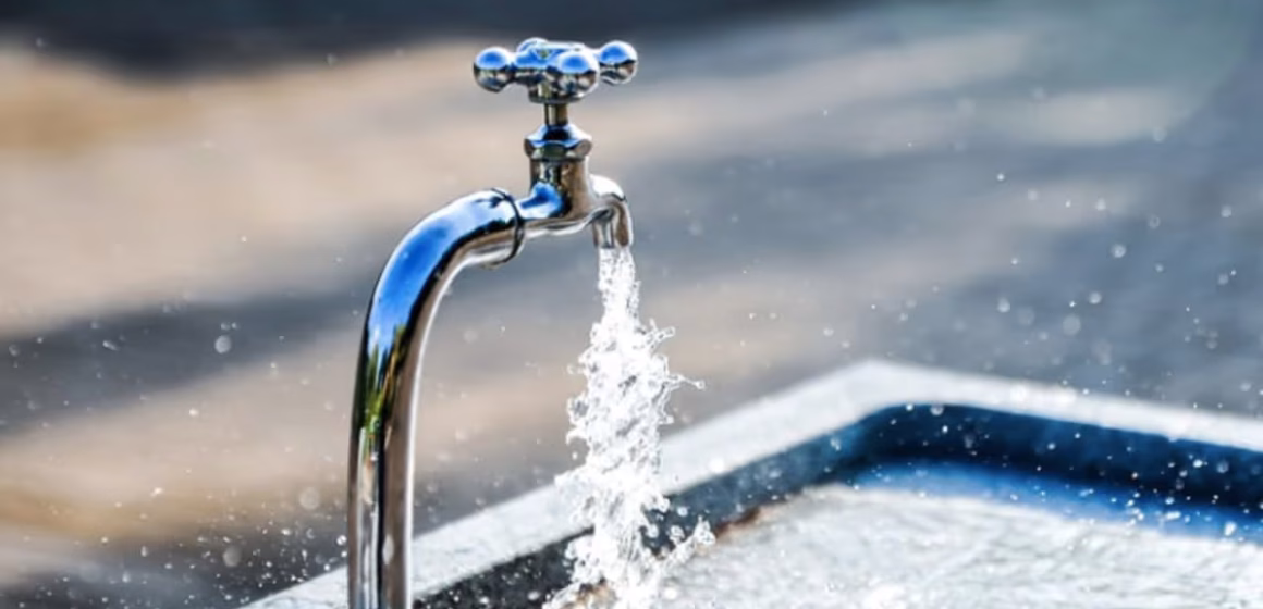 Agua Servicios públicos: de la crisis a la propuesta
