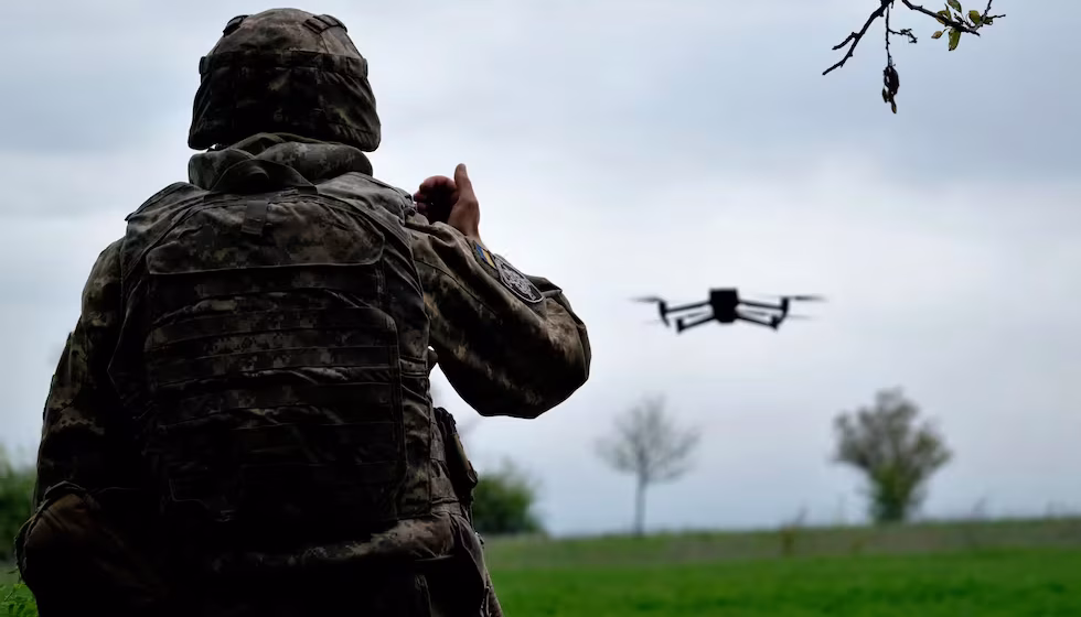 EEUU drones El Ejército de EE.UU. usó por primera vez un láser para derribar drones de cárteles