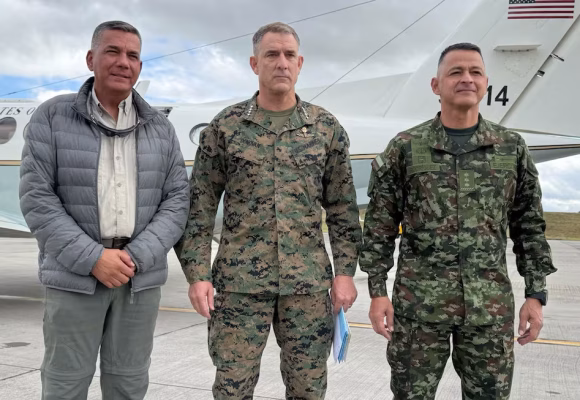 Ecuador EEUU Col Ecuador anunció operaciones militares con EE.UU. y Colombia