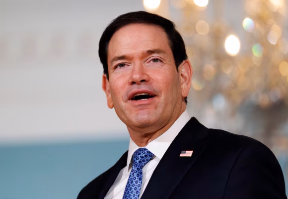Marco Rubio Cipayo en la niebla
