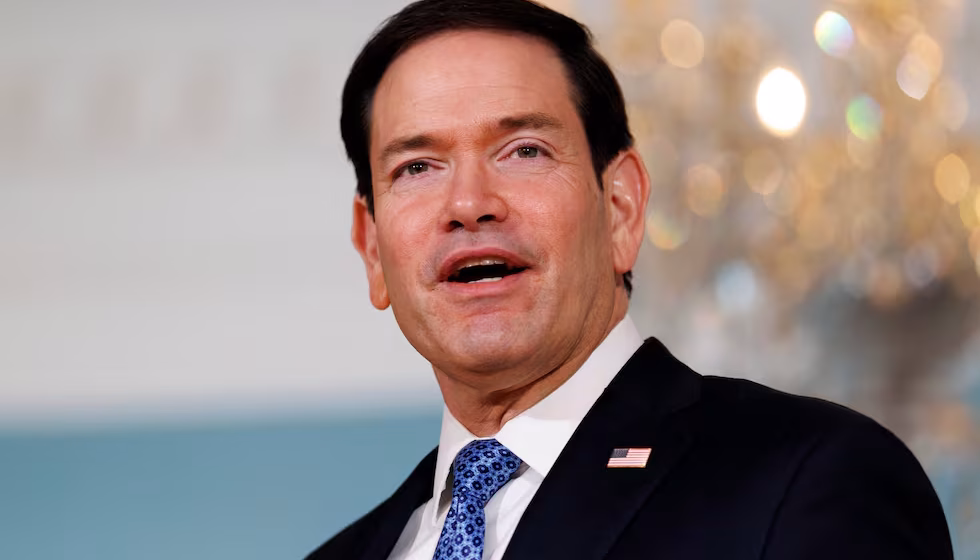 Marco Rubio Cipayo en la niebla