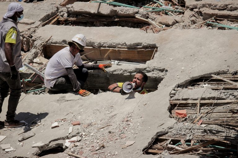 Ante la tragedia la solidaridad emerge