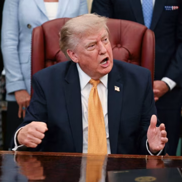 Trump Irán Trump advirtió a Irán que debe elegir entre un acuerdo o la rendición total
