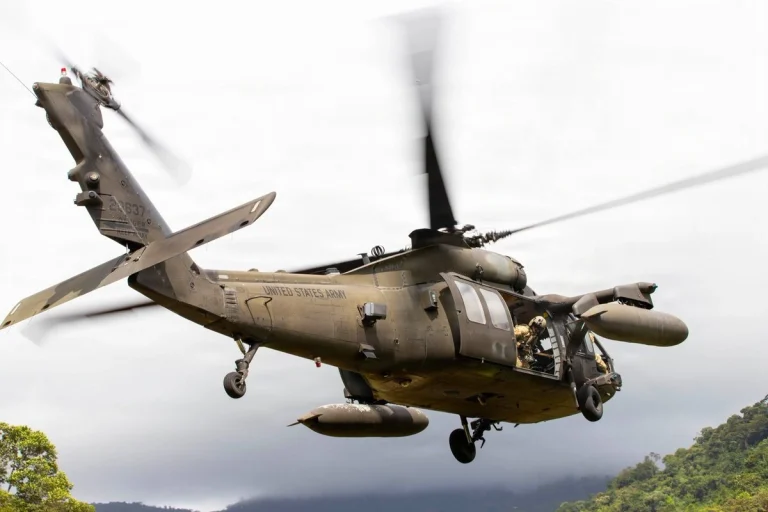 De la Espriella autoriza a EEUU a realizar operaciones militares en Colombia 