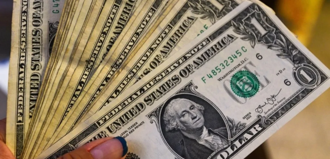Deuda pública y el dólar