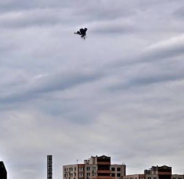 dos Rusia y Ucrania intercambian ataques contra fábricas militares y depósitos de combustible; cuatro civiles murieron en Kiev