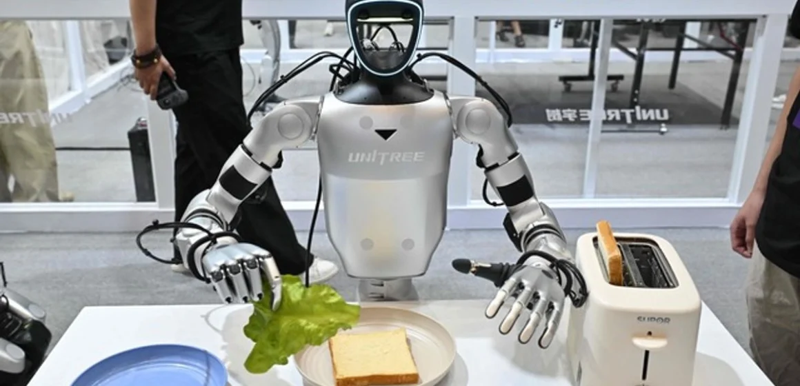 robots Unitree debuta en bolsa impulsada por auge de robots humanoides en China