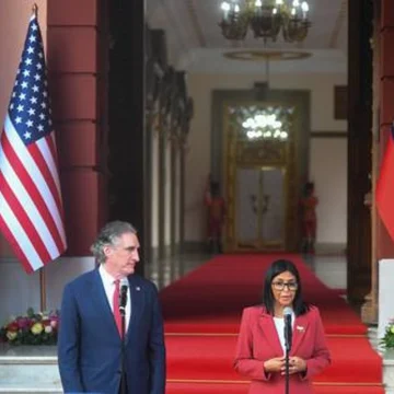 Trump y Delcy Rodríguez tendrán su primer encuentro presencial en Nueva York