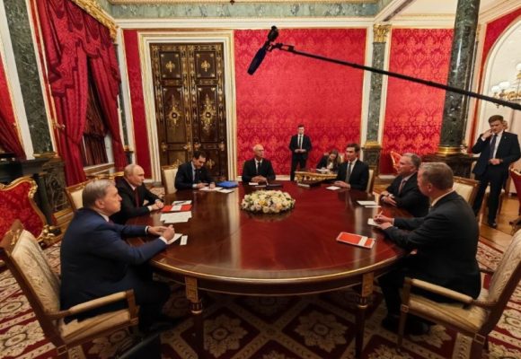 Putin abre las negociaciones sobre Ucrania con los emisarios de la Casa Blanca y destacando “la contribución de Trump a la solución del conflicto”