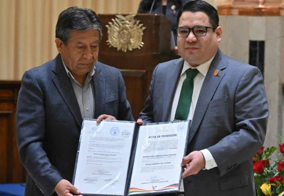 Bolivia Cerimedo y el fiscal boliviano // Larga mano de la Casa Blanca // Rubio da órdenes a Rodrigo Paz