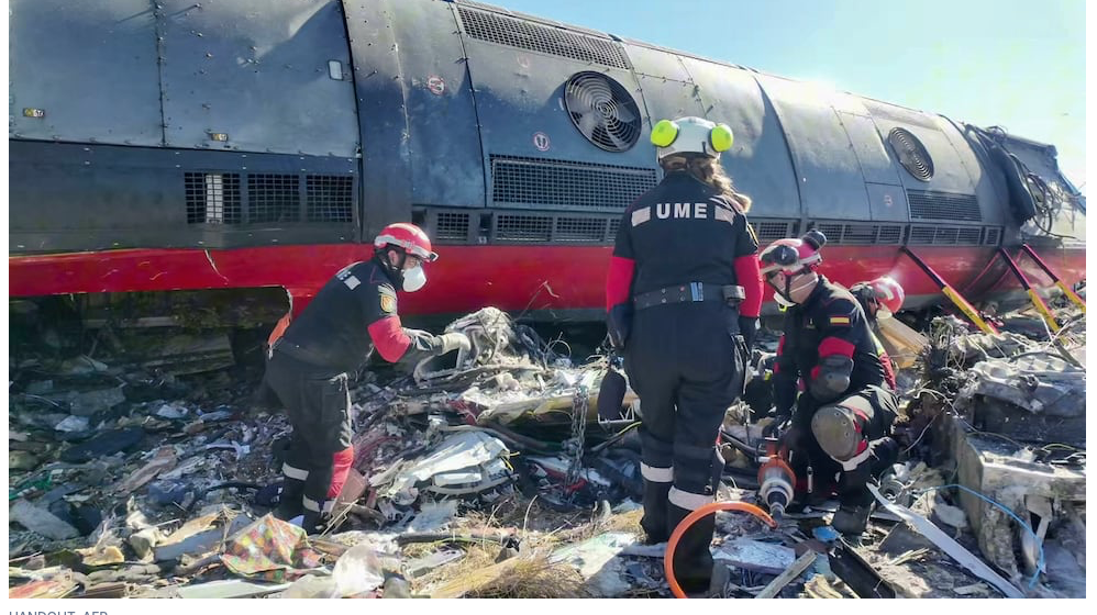 Captura de Pantalla 2026-10-29 a la(s) 7.44.35 a. m. Choque de trenes en España: el impacto político y electoral de la tragedia