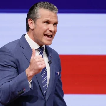 Hegseth anuncia nuevo Comando de Guerra Autónoma para ampliar uso militar de drones y robots