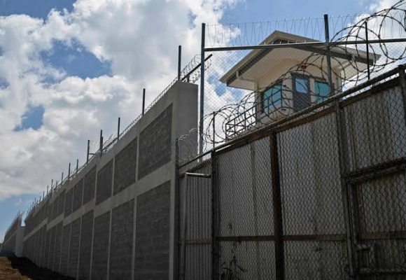 Costa rica Costa Rica emula a Bukele: abre mega cárcel de alta seguridad para combatir el narcotráfico