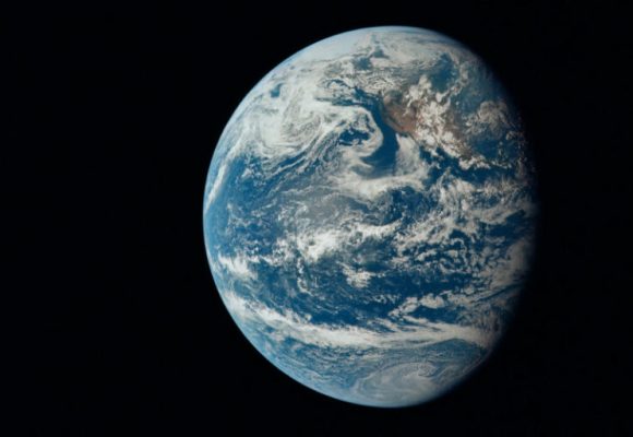 La Tierra La Tierra suspende el examen físico de 2026