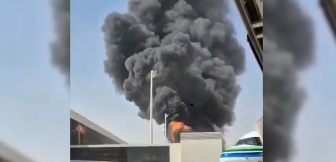 Ataque con misil en aeropuerto de Riad, Arabia saudita, deja decenas de heridos
