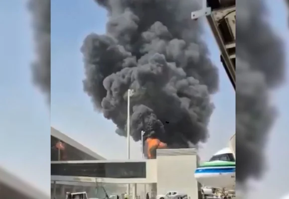 Riad Ataque con misil en aeropuerto de Riad, Arabia saudita, deja decenas de heridos