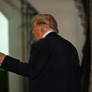 Trump Trump se lanza contra la Nobel de la Paz, Navi Pillay: “Nadie ha oído hablar de ella”
