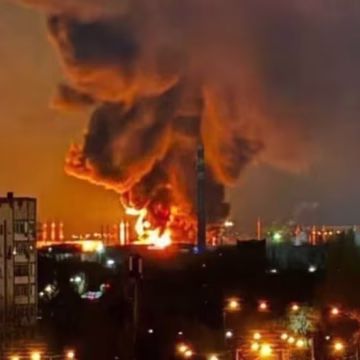 Ucrania usia Ucrania bombardeó una terminal petrolera rusa