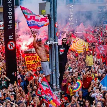 celebracion Claves de la victoria de Lula: movilización juvenil, lenguaje de clase y la batalla contra Meta