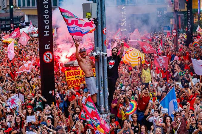 Claves de la victoria de Lula: movilización juvenil, lenguaje de clase y la batalla contra Meta